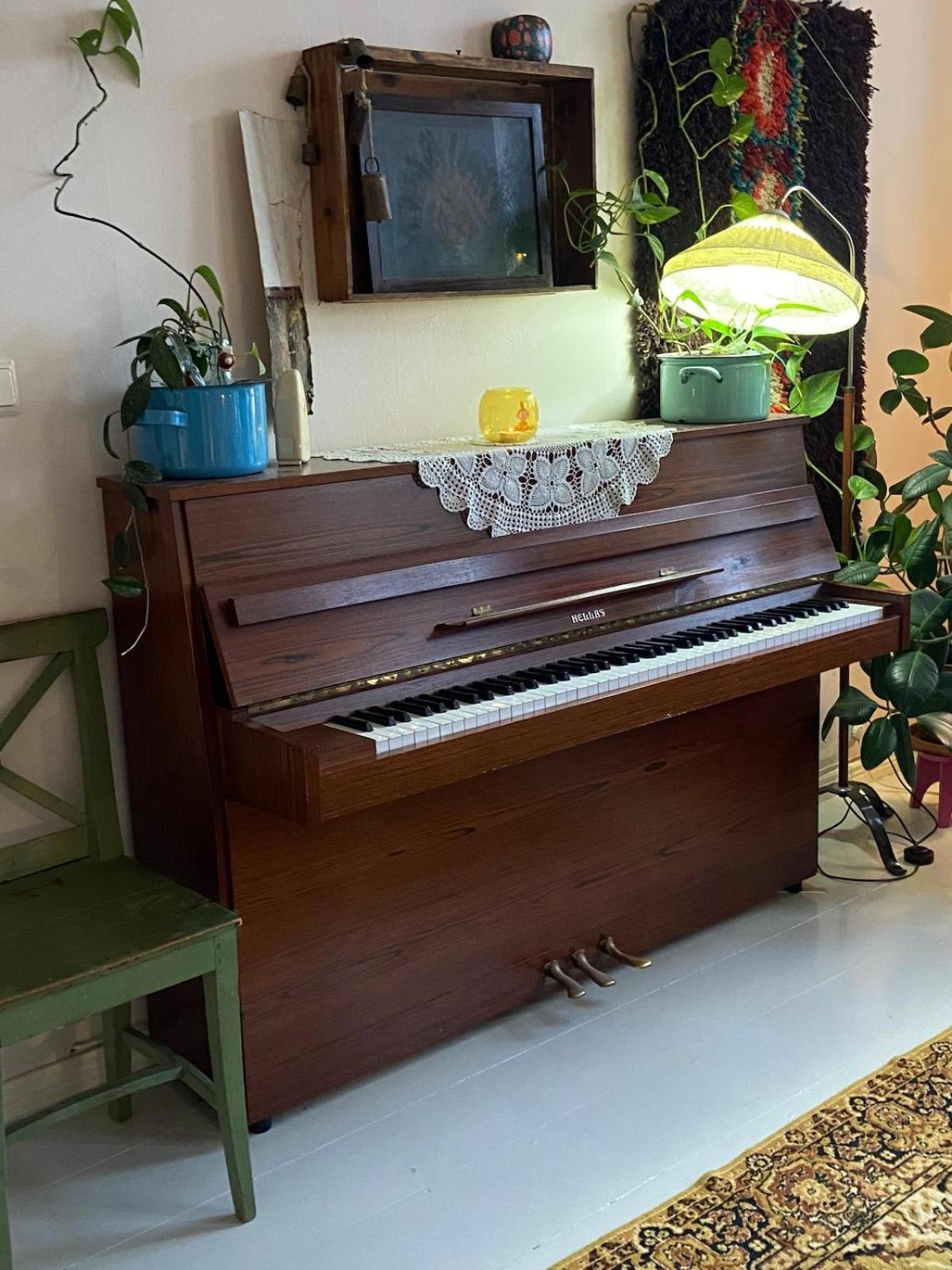Iloinen Taiteilijakoti Appartement